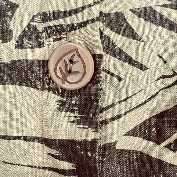 NATURALLY YOURS Honolulu Women’s Linen Palm Print Button Front Blouse Lg - Picture 4 of 7